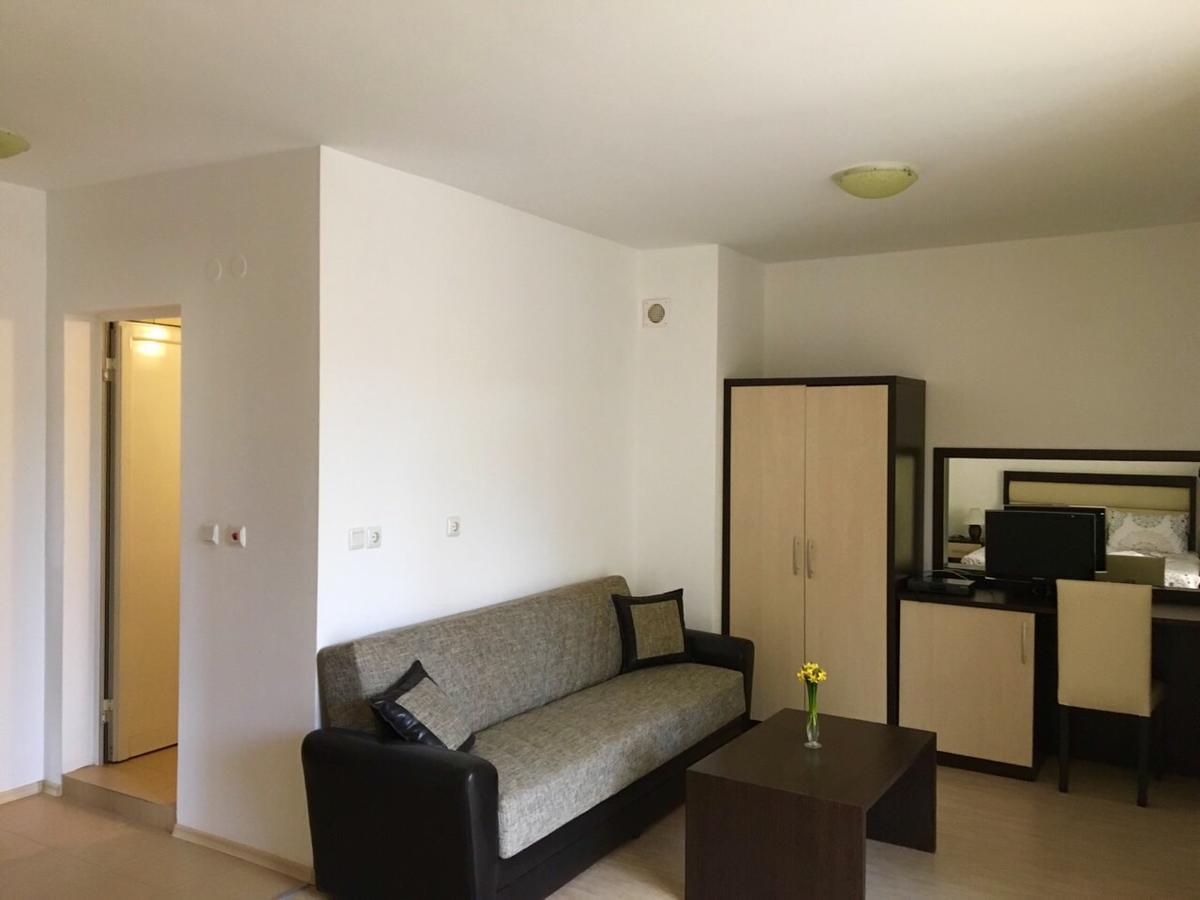 Siana 3 Suits Apartment Pomorie Bagian luar foto